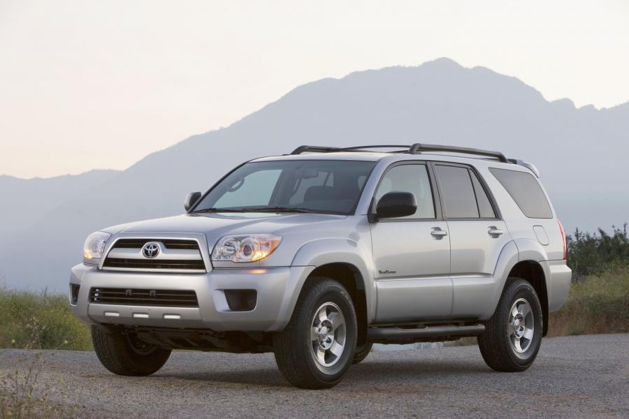  Toyota 4Runner 2006 года  (фото 40 из 50)